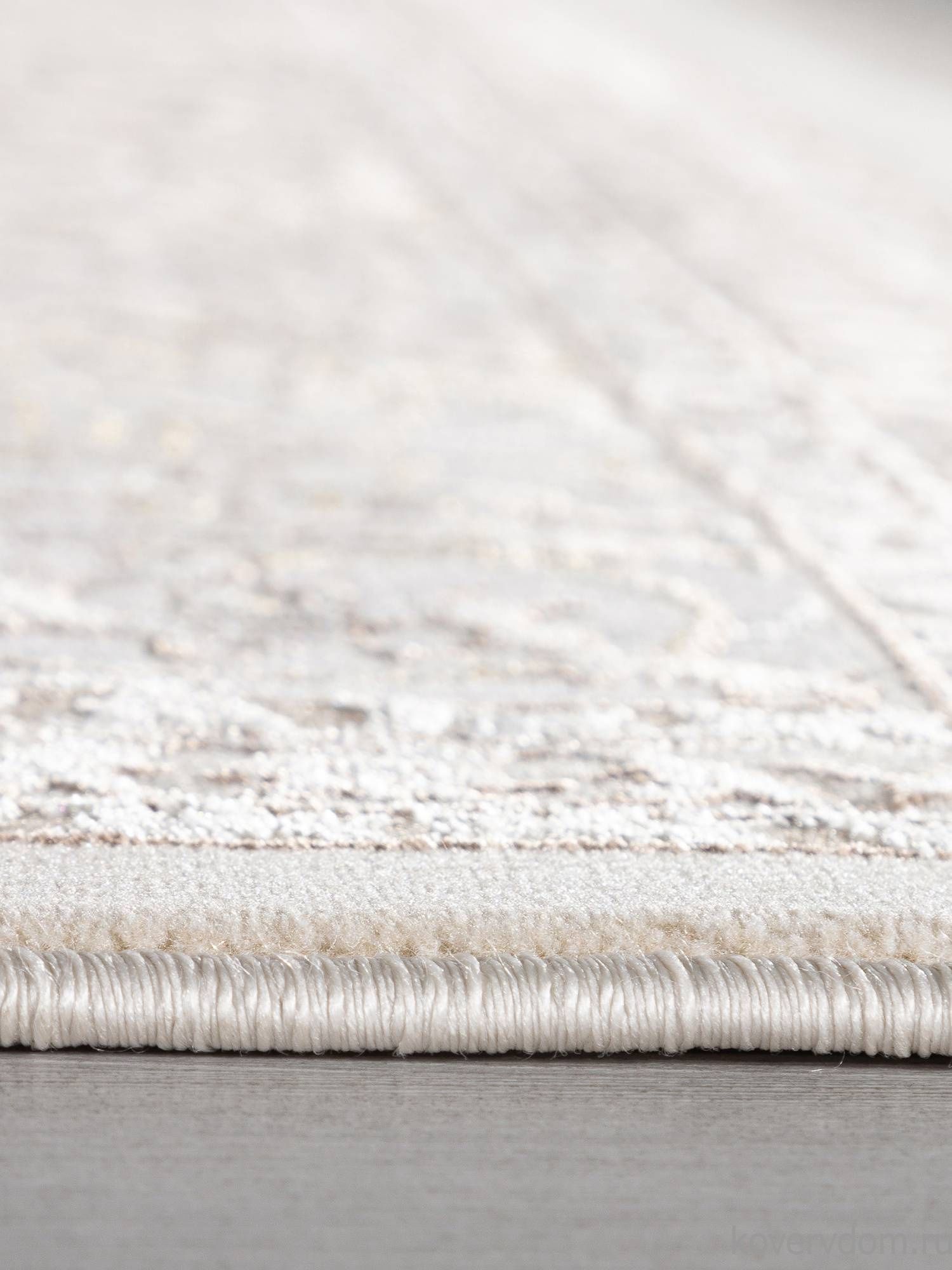 Ковер DELINA M108A BEIGE / CREAM