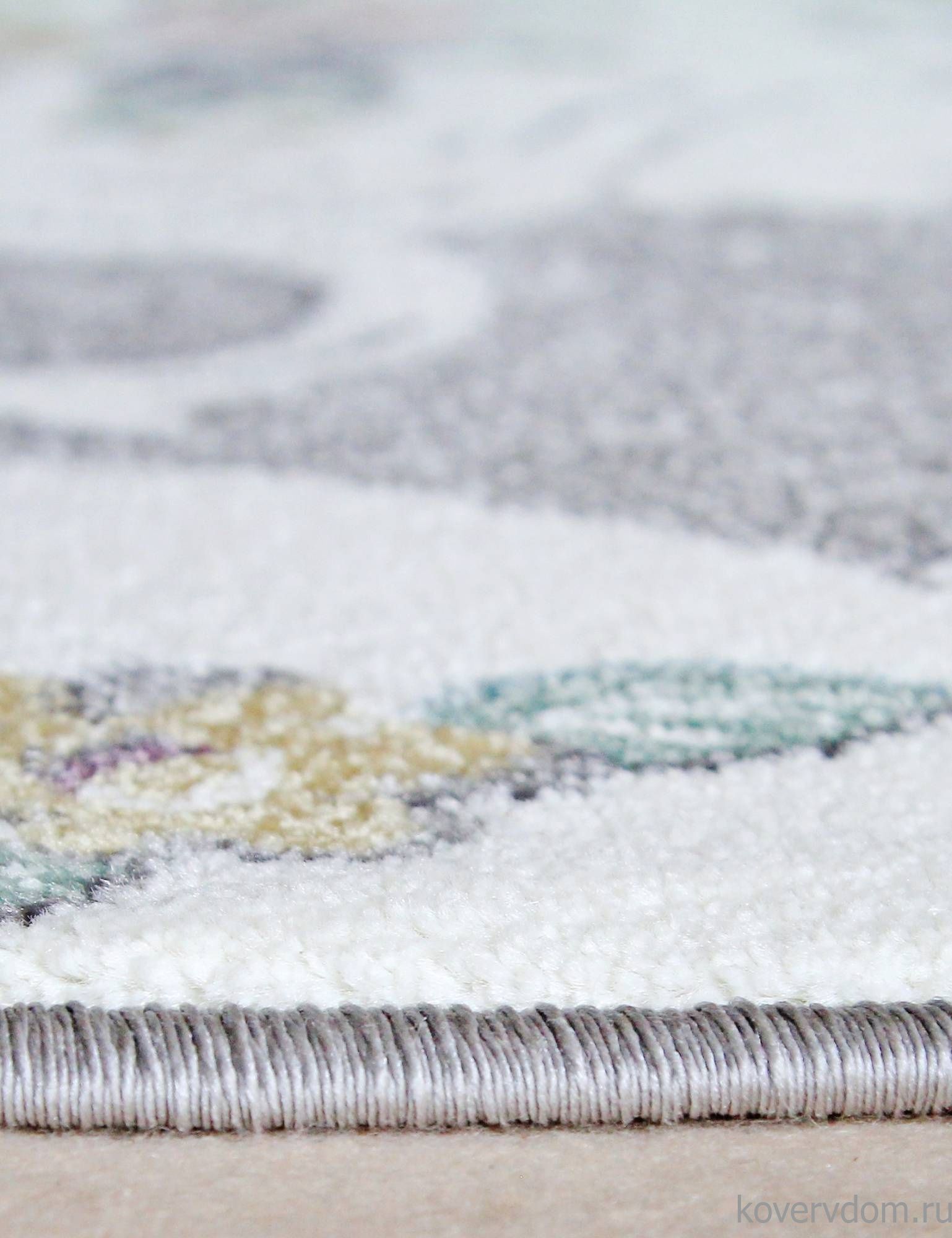 Ковер SOFIT C042 LIGHT GRAY